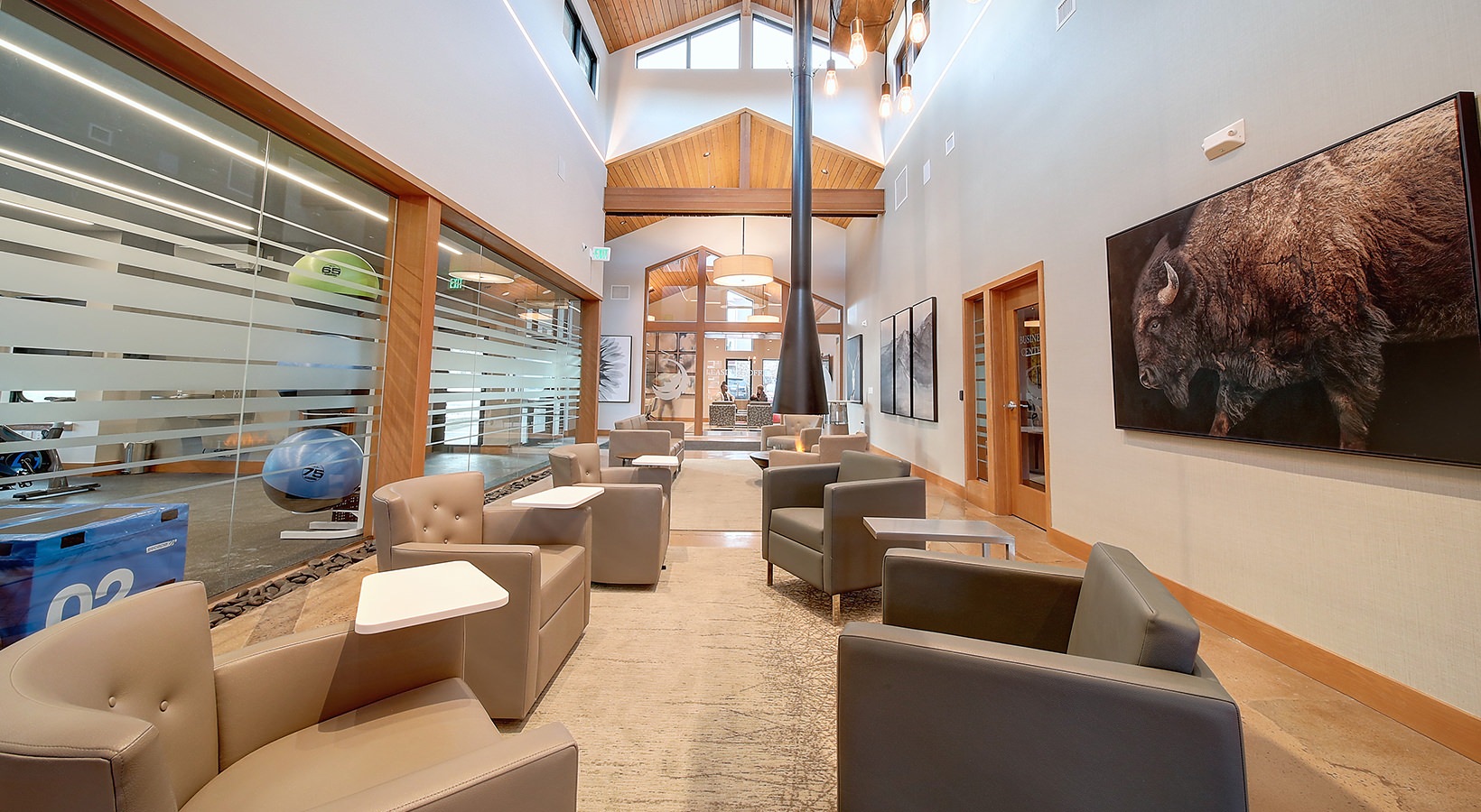 Lobby The Parc at Cherry Creek lobby